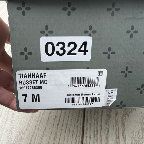 Sun + Stone Women's Tiannaa Platform Booties 7M Russet MC Faux Suede $80 - Picture 8 of 8